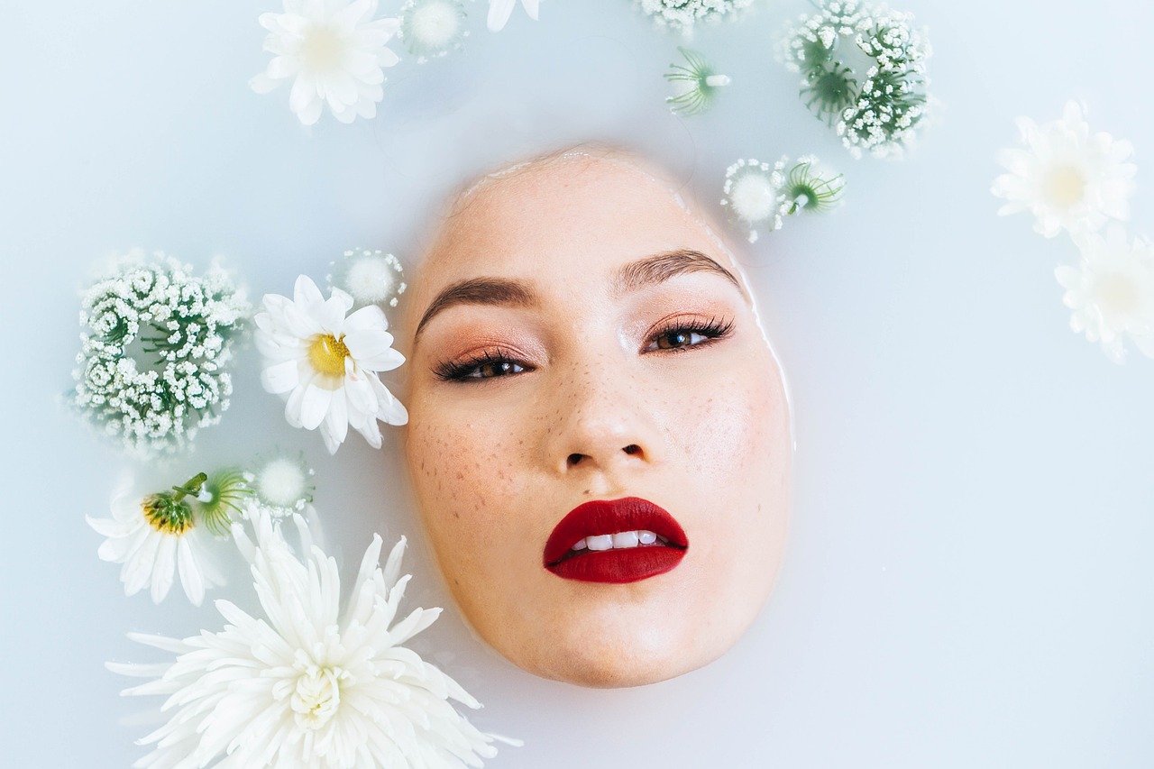 How to Make Your Own Custom Bath Salts